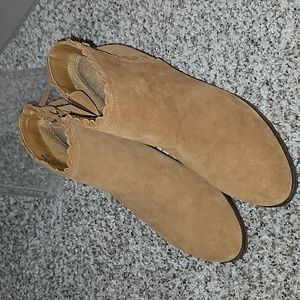 Jack Rogers Charlotte suede bootie 7.5